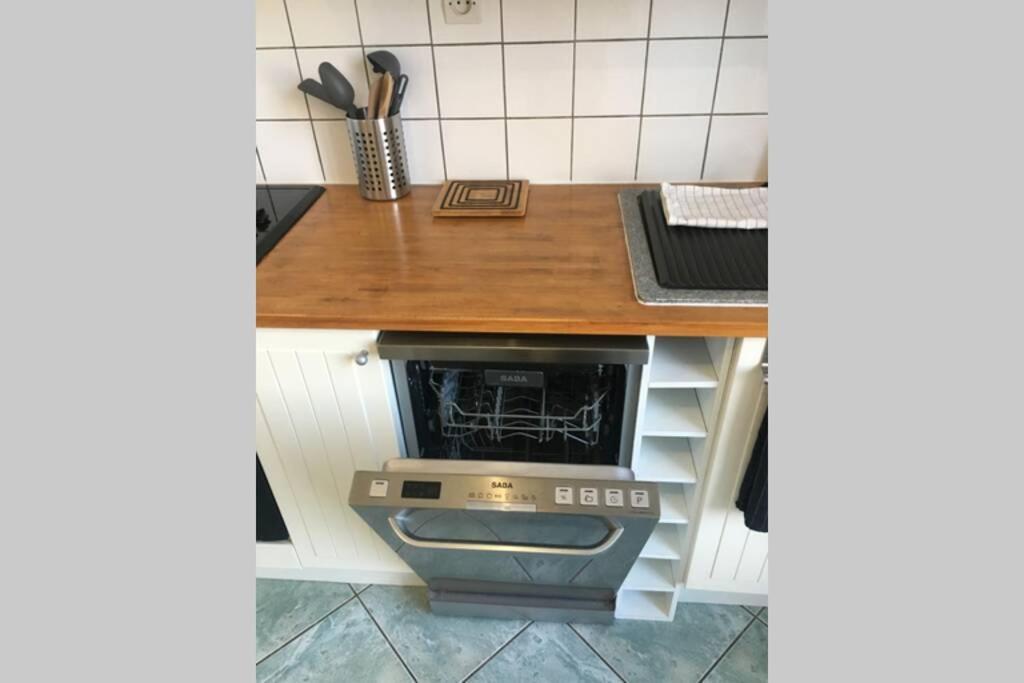 Les Iles - Parking, Balcon, Netflix & Ps4! Apartment Annecy Luaran gambar