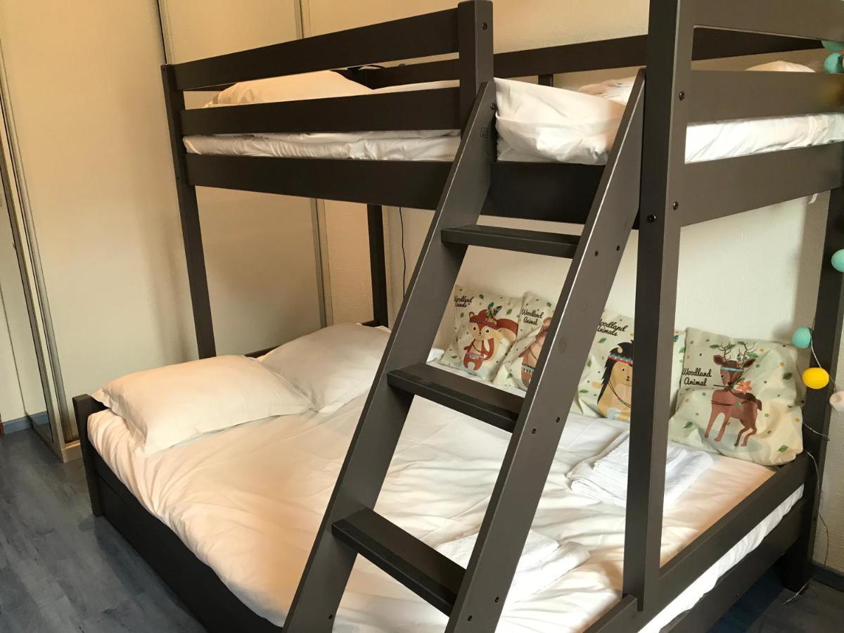 Les Iles - Parking, Balcon, Netflix & Ps4! Apartment Annecy Luaran gambar