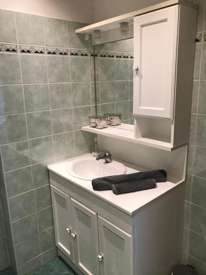 Les Iles - Parking, Balcon, Netflix & Ps4! Apartment Annecy Luaran gambar